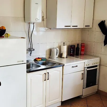 Zee Apartment